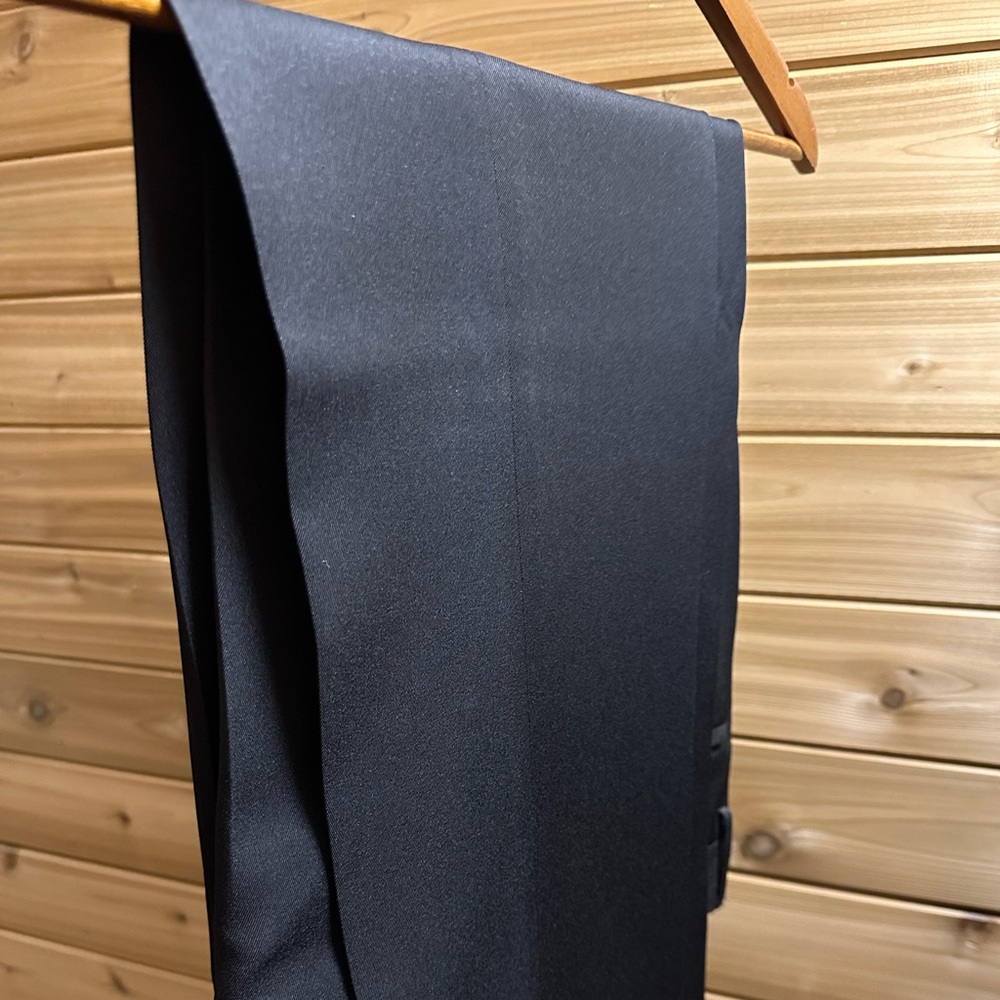 Louis Raphael 33x30 dress slacks